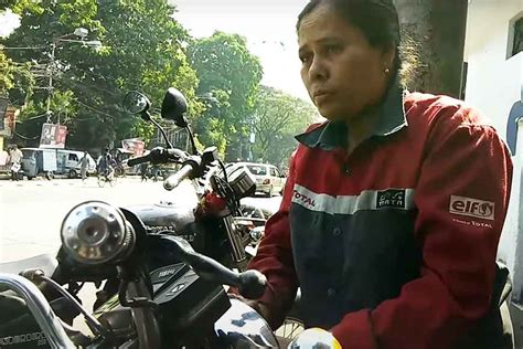 sonali mistry|lady mechanic of kolkata.